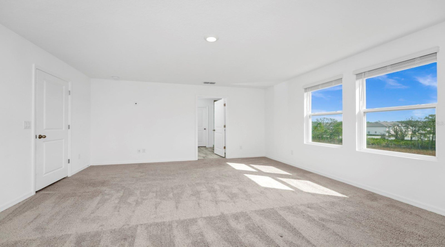Davenport, Florida 33896, 4 Bedrooms Bedrooms, ,3 Bathroomsbathrooms,Residential,For Sale,Derwent,Mfro6315505