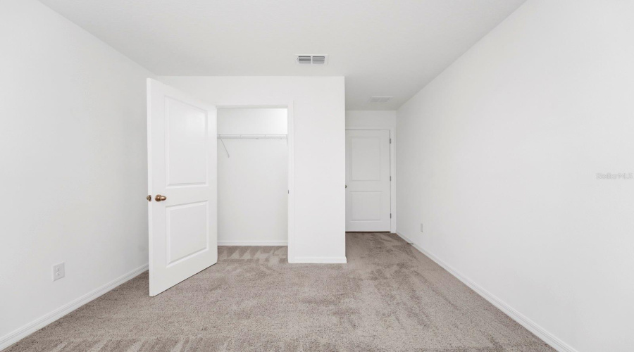 Davenport, Florida 33896, 4 Bedrooms Bedrooms, ,3 Bathroomsbathrooms,Residential,For Sale,Derwent,Mfro6315505