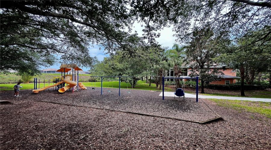 DAVENPORT, Florida 33897, 3 Bedrooms Bedrooms, ,2 BathroomsBathrooms,Residential,For Sale,GRAN BAHAMA,MFRS5128389