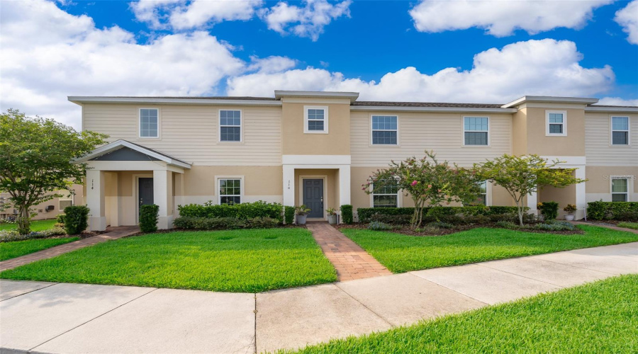 Davenport, Florida 33837, 3 Bedrooms Bedrooms, ,2 Bathroomsbathrooms,Residential,For Sale,Claire,Mfro6315545