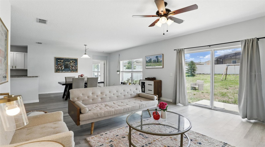 Davenport, Florida 33897, 4 Bedrooms Bedrooms, ,2 Bathroomsbathrooms,Residential,For Sale,Williamson,Mfro6315769