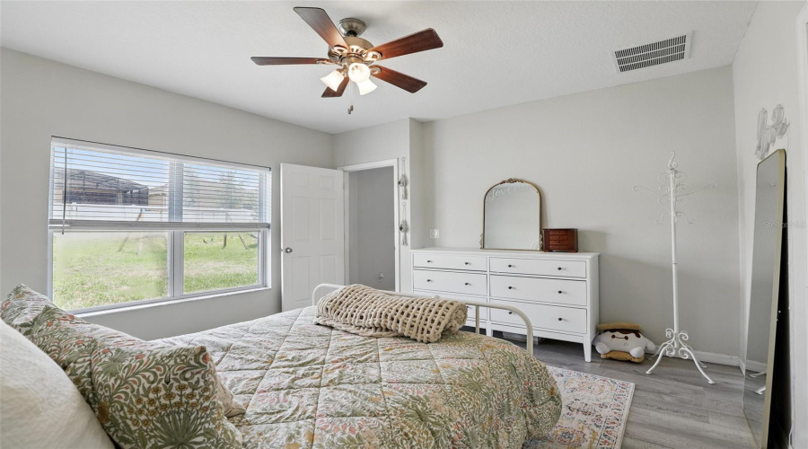 Davenport, Florida 33897, 4 Bedrooms Bedrooms, ,2 Bathroomsbathrooms,Residential,For Sale,Williamson,Mfro6315769