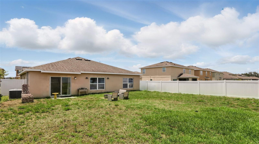 Davenport, Florida 33897, 4 Bedrooms Bedrooms, ,2 Bathroomsbathrooms,Residential,For Sale,Williamson,Mfro6315769