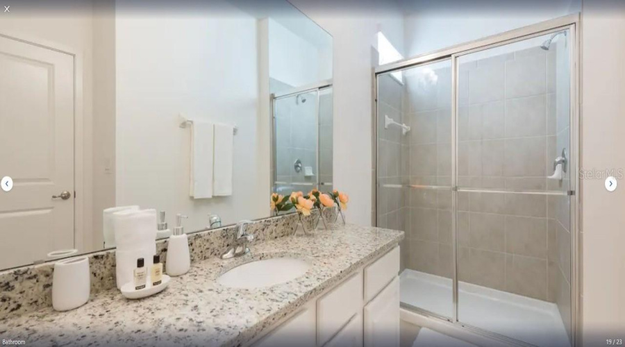 Kissimmee, Florida 34746, 4 Bedrooms Bedrooms, ,3 Bathroomsbathrooms,Residential,For Sale,Monado,Mfrs5128414
