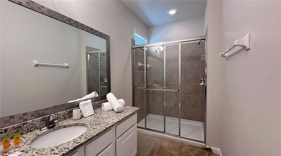 KISSIMMEE, Florida 34746, 4 Bedrooms Bedrooms, ,3 BathroomsBathrooms,Residential,For Sale,MONADO,0,MFRS5128414