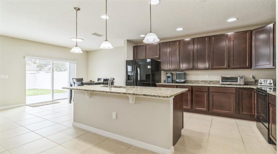 Davenport, Florida 33837, 4 Bedrooms Bedrooms, ,2 Bathroomsbathrooms,Residential,For Sale,Sardinia,Mfrtb8393808