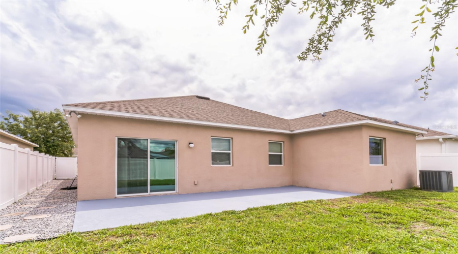 Davenport, Florida 33837, 4 Bedrooms Bedrooms, ,2 Bathroomsbathrooms,Residential,For Sale,Sardinia,Mfrtb8393808