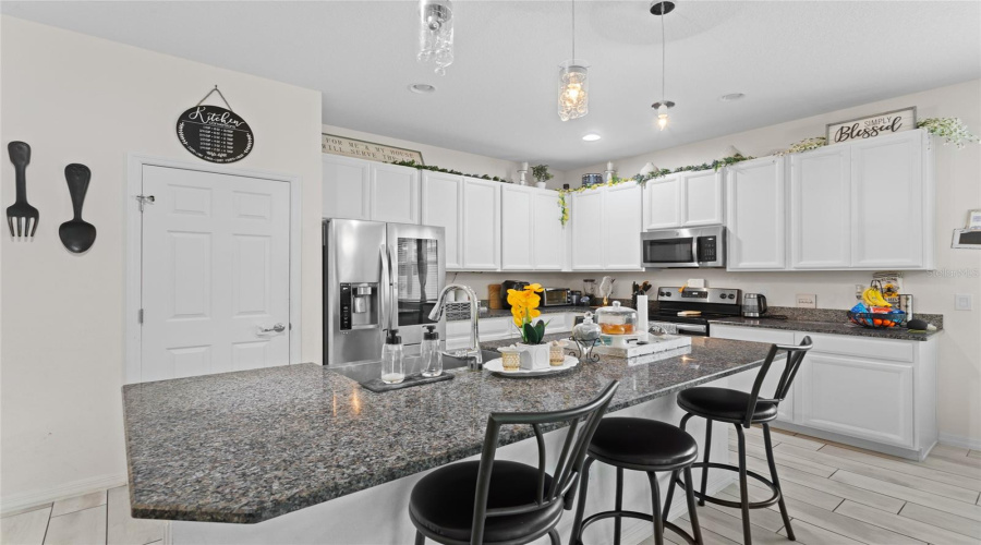 Kissimmee, Florida 34746, 3 Bedrooms Bedrooms, ,2 Bathroomsbathrooms,Residential,For Sale,Jernigan,Mfro6315856