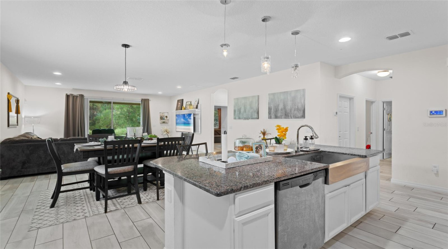 Kissimmee, Florida 34746, 3 Bedrooms Bedrooms, ,2 Bathroomsbathrooms,Residential,For Sale,Jernigan,Mfro6315856