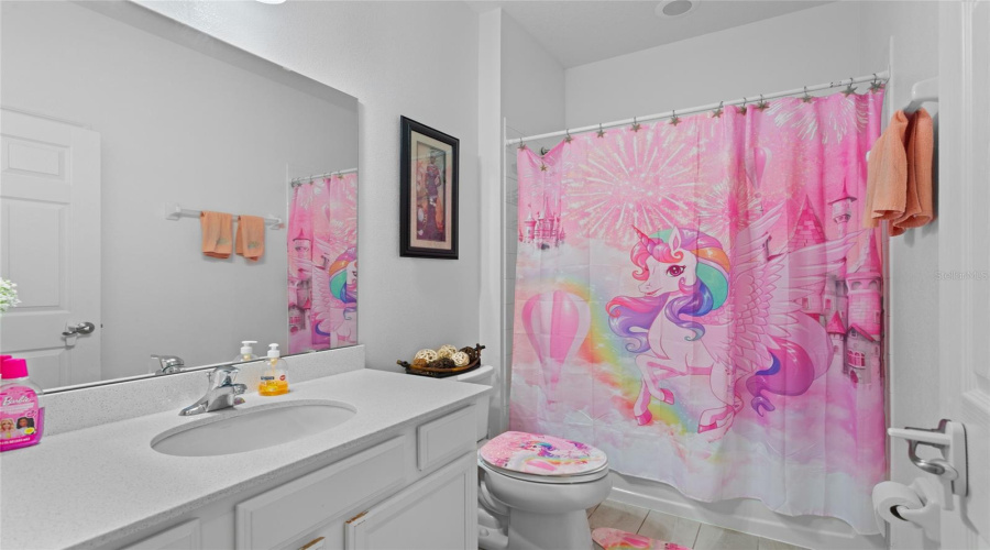 Kissimmee, Florida 34746, 3 Bedrooms Bedrooms, ,2 Bathroomsbathrooms,Residential,For Sale,Jernigan,Mfro6315856