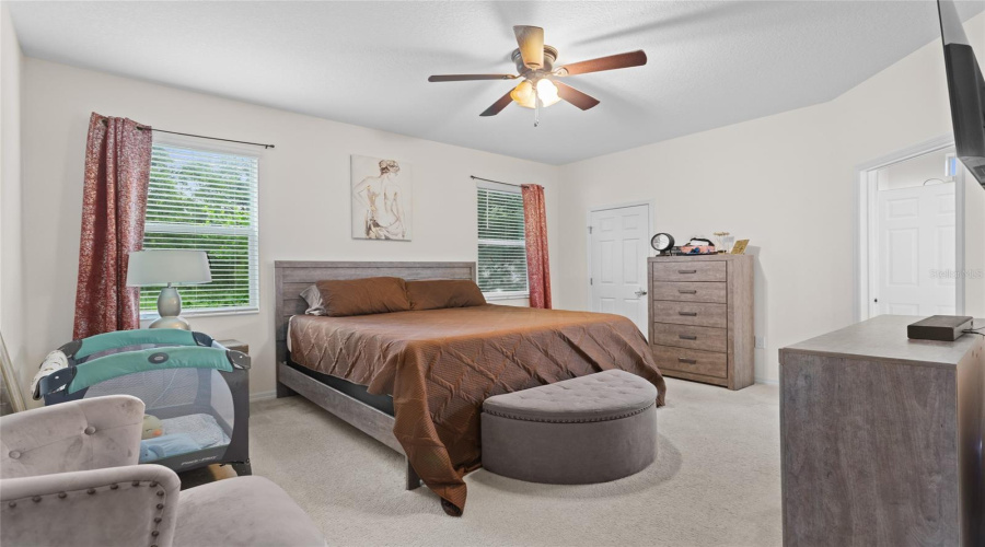 Kissimmee, Florida 34746, 3 Bedrooms Bedrooms, ,2 Bathroomsbathrooms,Residential,For Sale,Jernigan,Mfro6315856