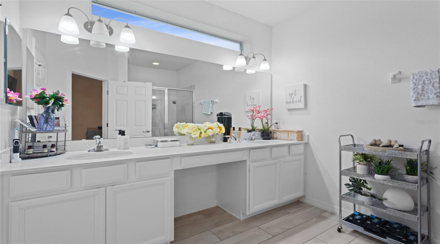 Kissimmee, Florida 34746, 3 Bedrooms Bedrooms, ,2 Bathroomsbathrooms,Residential,For Sale,Jernigan,Mfro6315856