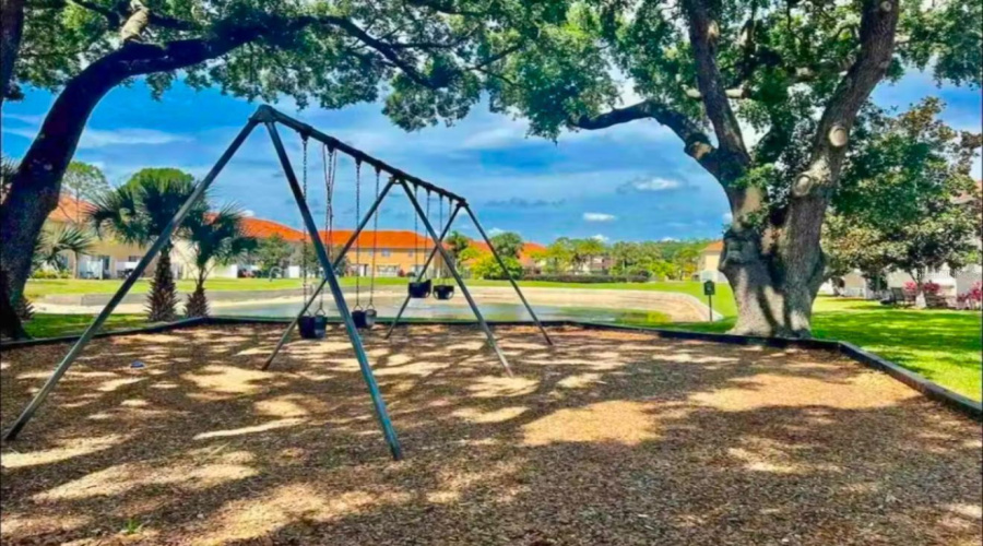Kissimmee, Florida 34746, 3 Bedrooms Bedrooms, ,3 Bathroomsbathrooms,Residential,For Sale,Paradise Cay,Mfrtb8393909