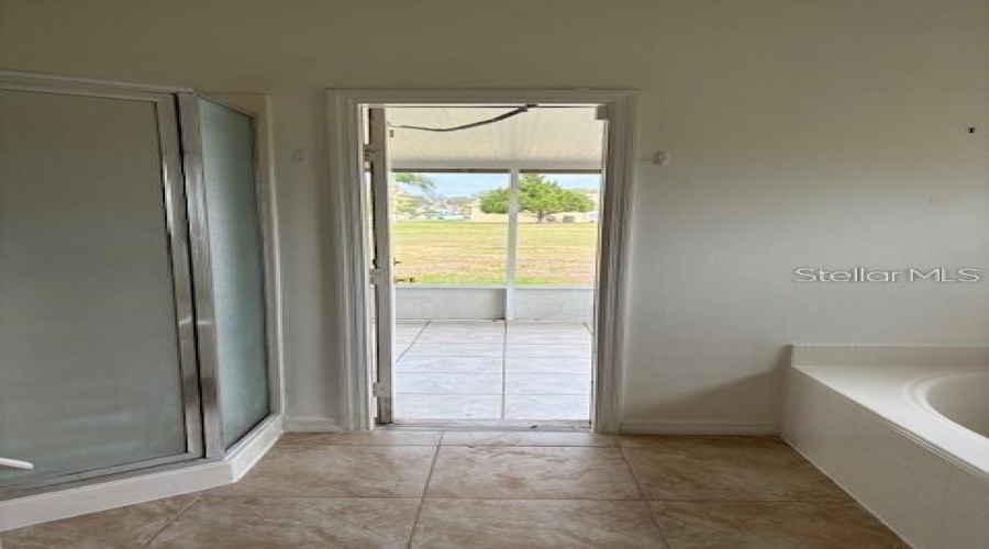 KISSIMMEE, Florida 34746, 3 Bedrooms Bedrooms, ,2 BathroomsBathrooms,Residential,For Sale,AUGUSTA,0,MFRR4909435