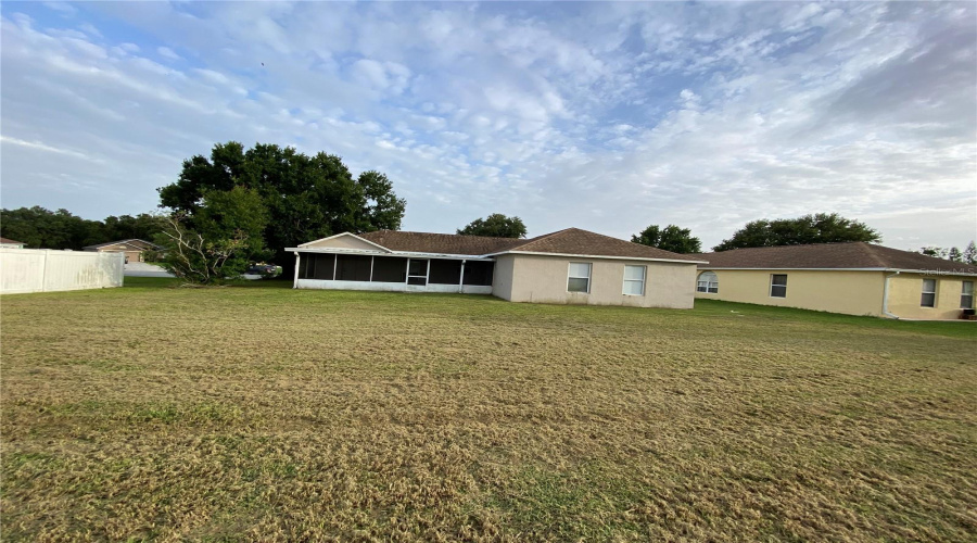 KISSIMMEE, Florida 34746, 3 Bedrooms Bedrooms, ,2 BathroomsBathrooms,Residential,For Sale,AUGUSTA,0,MFRR4909435