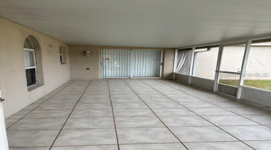 KISSIMMEE, Florida 34746, 3 Bedrooms Bedrooms, ,2 BathroomsBathrooms,Residential,For Sale,AUGUSTA,0,MFRR4909435