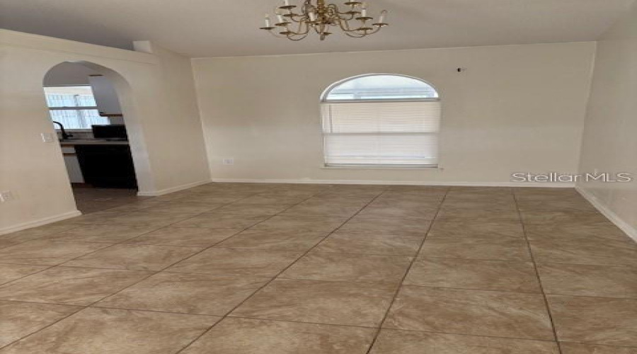 KISSIMMEE, Florida 34746, 3 Bedrooms Bedrooms, ,2 BathroomsBathrooms,Residential,For Sale,AUGUSTA,0,MFRR4909435