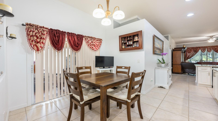 Casual Dining In The Breakfast Nook.