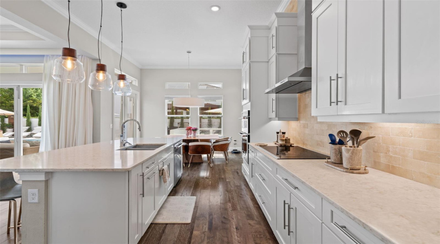 Orlando, Florida 32836, 4 Bedrooms Bedrooms, ,3 Bathroomsbathrooms,Residential,For Sale,Chilton,Mfro6313429