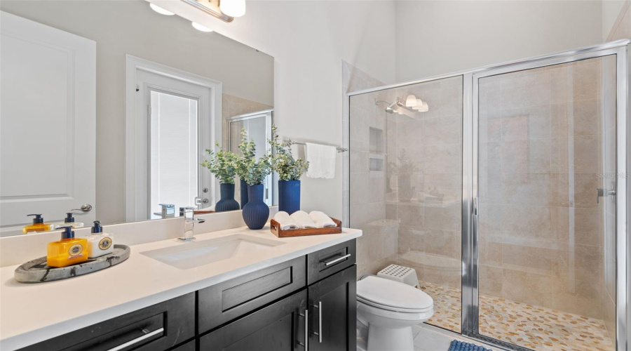 Orlando, Florida 32836, 4 Bedrooms Bedrooms, ,3 Bathroomsbathrooms,Residential,For Sale,Chilton,Mfro6313429