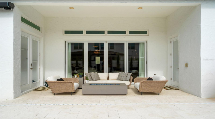 Orlando, Florida 32836, 4 Bedrooms Bedrooms, ,3 Bathroomsbathrooms,Residential,For Sale,Chilton,Mfro6313429