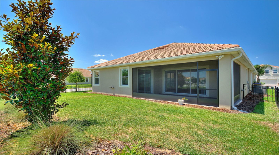 DAVENPORT, Florida 33896, 4 Bedrooms Bedrooms, ,2 BathroomsBathrooms,Residential,For Sale,DOWNSWING,0,MFRS5128479