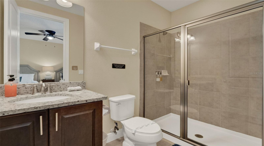 Kissimmee, Florida 34747, 8 Bedrooms Bedrooms, ,7 Bathroomsbathrooms,Residential,For Sale,Brookhurst,Mfrs5128335
