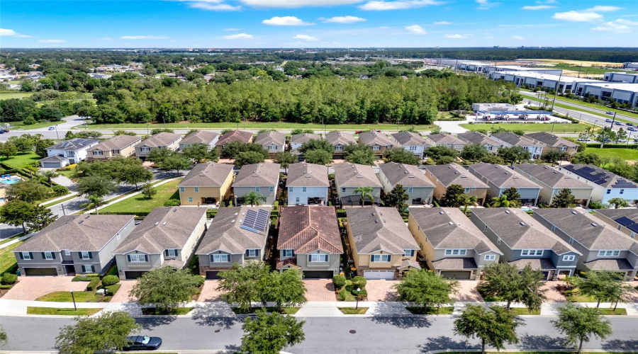 Kissimmee, Florida 34747, 8 Bedrooms Bedrooms, ,7 Bathroomsbathrooms,Residential,For Sale,Brookhurst,Mfrs5128335