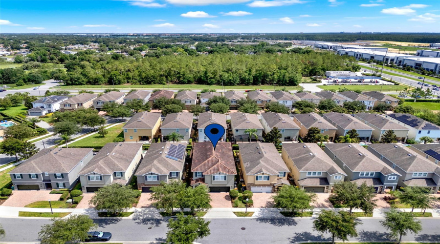 Kissimmee, Florida 34747, 8 Bedrooms Bedrooms, ,7 Bathroomsbathrooms,Residential,For Sale,Brookhurst,Mfrs5128335