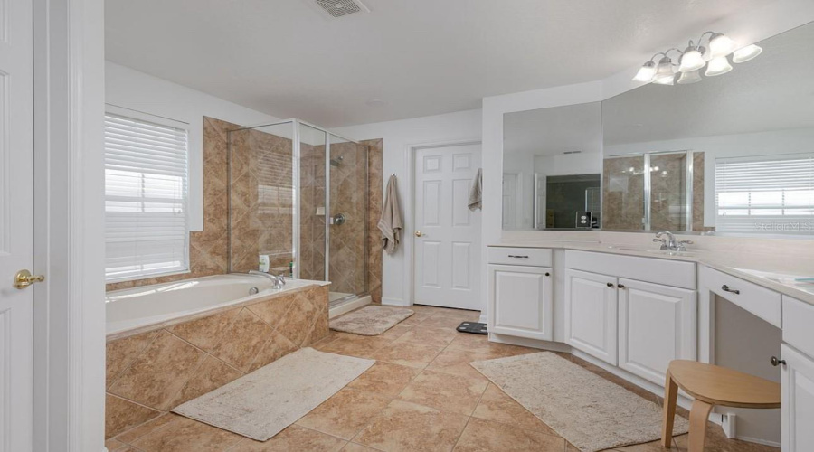 Celebration, Florida 34747, 4 Bedrooms Bedrooms, ,2 Bathroomsbathrooms,Residential,For Sale,Aquila,Mfrs5128268