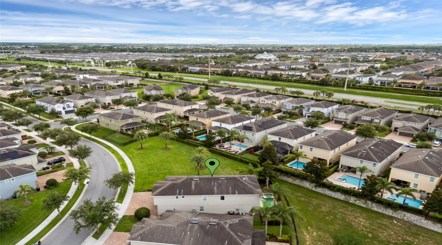 KISSIMMEE, Florida 34747, 8 Bedrooms Bedrooms, ,7 BathroomsBathrooms,Residential,For Sale,MARKER,0,MFRS5128347