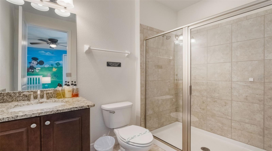 KISSIMMEE, Florida 34747, 8 Bedrooms Bedrooms, ,7 BathroomsBathrooms,Residential,For Sale,PENDANT,0,MFRS5128341