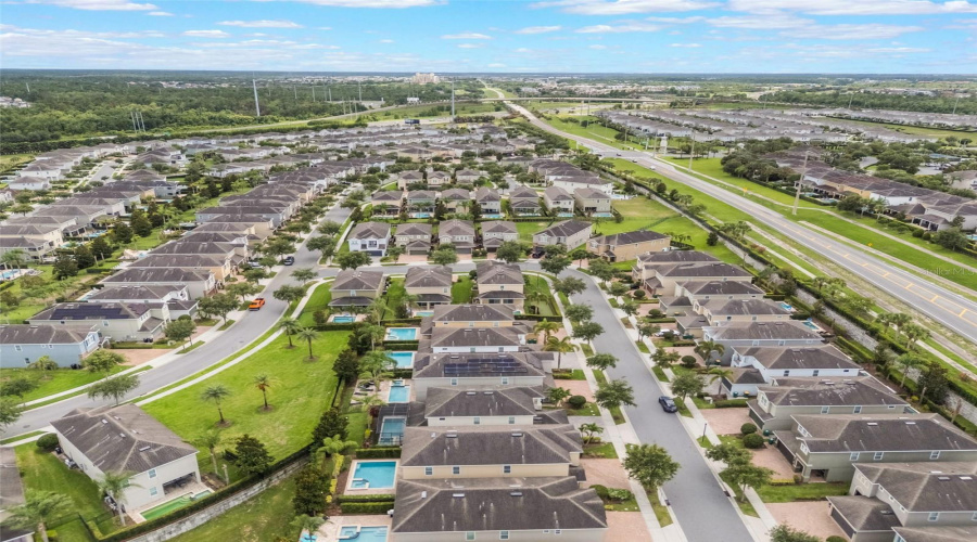 KISSIMMEE, Florida 34747, 8 Bedrooms Bedrooms, ,7 BathroomsBathrooms,Residential,For Sale,PENDANT,0,MFRS5128341