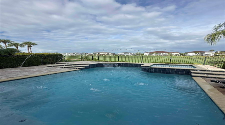 REUNION, Florida 34747, 5 Bedrooms Bedrooms, ,5 BathroomsBathrooms,Residential,For Sale,CASTLE PINES,0,MFRO6312203