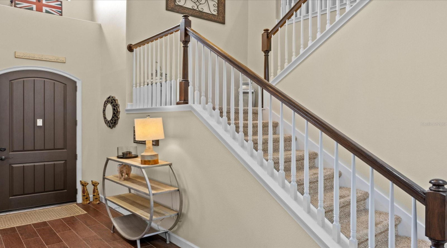 Beautiful Entrance And Staircase!