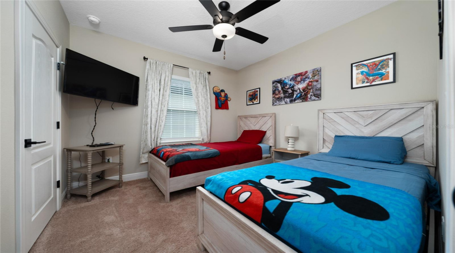 KISSIMMEE, Florida 34747, 4 Bedrooms Bedrooms, ,2 BathroomsBathrooms,Residential,For Sale,GREENFIELD,0,MFRS5128538