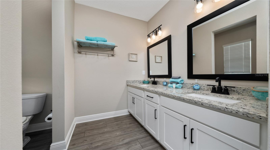 KISSIMMEE, Florida 34747, 4 Bedrooms Bedrooms, ,2 BathroomsBathrooms,Residential,For Sale,GREENFIELD,0,MFRS5128538