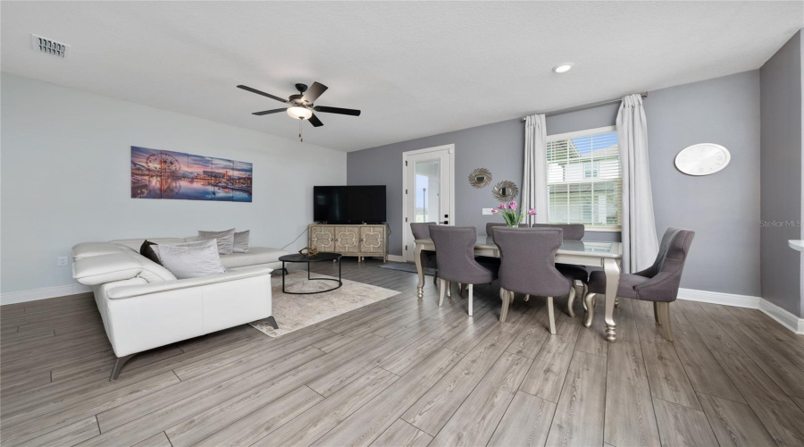 KISSIMMEE, Florida 34747, 4 Bedrooms Bedrooms, ,2 BathroomsBathrooms,Residential,For Sale,GREENFIELD,0,MFRS5128538
