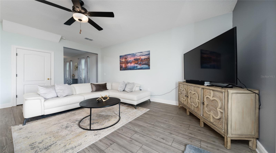 KISSIMMEE, Florida 34747, 4 Bedrooms Bedrooms, ,2 BathroomsBathrooms,Residential,For Sale,GREENFIELD,0,MFRS5128538