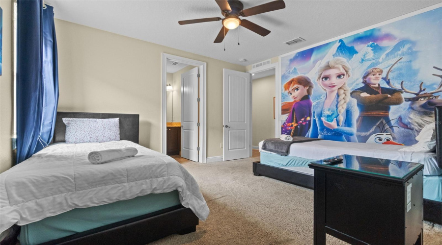 Kissimmee, Florida 34747, 8 Bedrooms Bedrooms, ,7 Bathroomsbathrooms,Residential,For Sale,Lasso,Mfrs5128532
