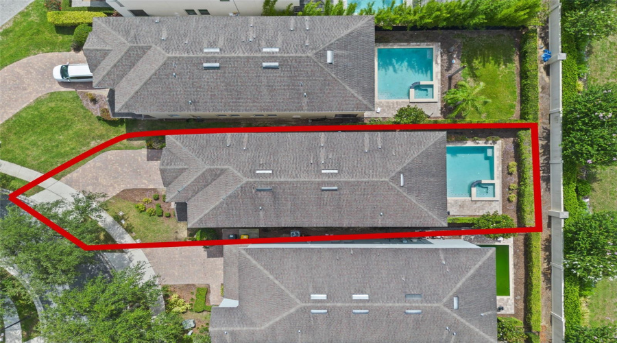 Kissimmee, Florida 34747, 8 Bedrooms Bedrooms, ,7 Bathroomsbathrooms,Residential,For Sale,Lasso,Mfrs5128532