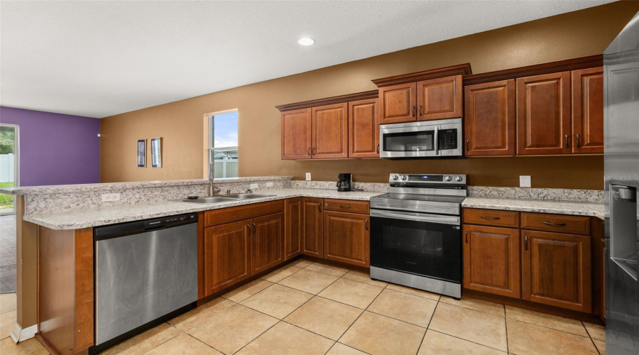 Davenport, Florida 33837, 4 Bedrooms Bedrooms, ,2 Bathroomsbathrooms,Residential,For Sale,Highland Meadows,Mfrs5128530