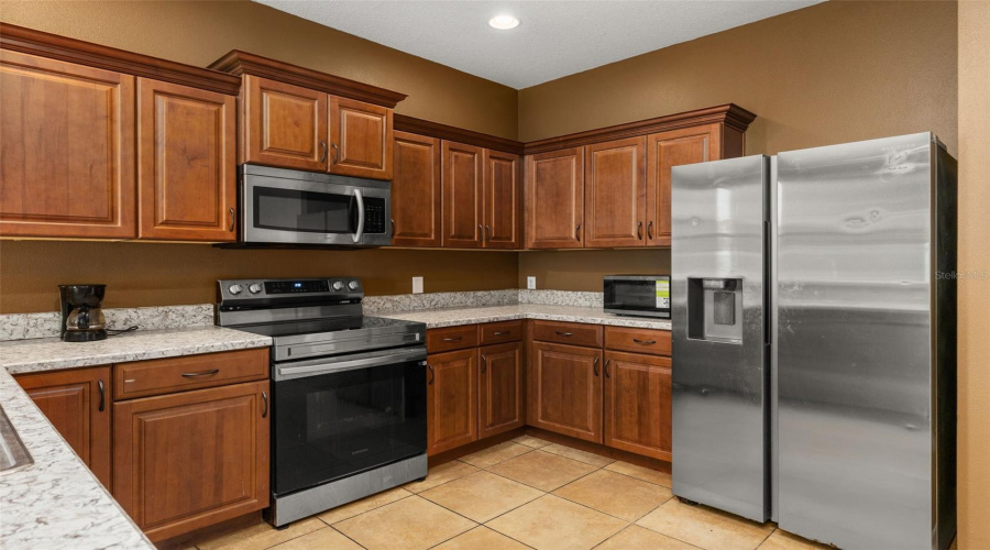 Davenport, Florida 33837, 4 Bedrooms Bedrooms, ,2 Bathroomsbathrooms,Residential,For Sale,Highland Meadows,Mfrs5128530