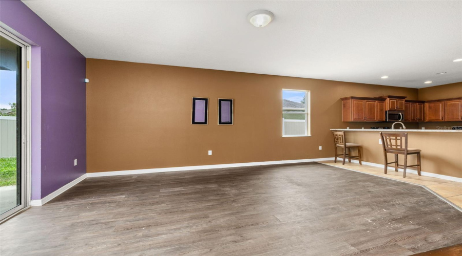 Davenport, Florida 33837, 4 Bedrooms Bedrooms, ,2 Bathroomsbathrooms,Residential,For Sale,Highland Meadows,Mfrs5128530