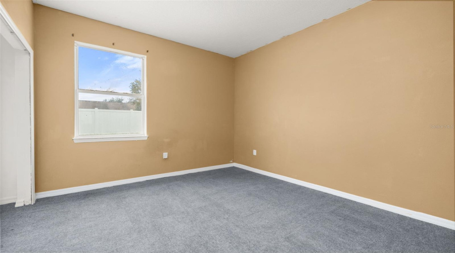 Davenport, Florida 33837, 4 Bedrooms Bedrooms, ,2 Bathroomsbathrooms,Residential,For Sale,Highland Meadows,Mfrs5128530