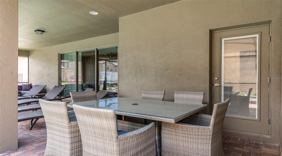 Kissimmee, Florida 34747, 8 Bedrooms Bedrooms, ,6 Bathroomsbathrooms,Residential,For Sale,Corcovado,Mfro6316249