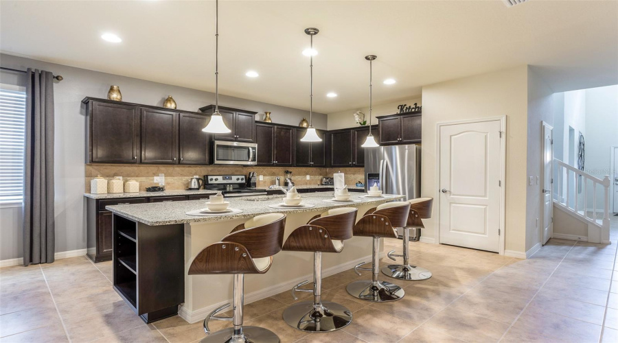 Kissimmee, Florida 34747, 8 Bedrooms Bedrooms, ,6 Bathroomsbathrooms,Residential,For Sale,Corcovado,Mfro6316249