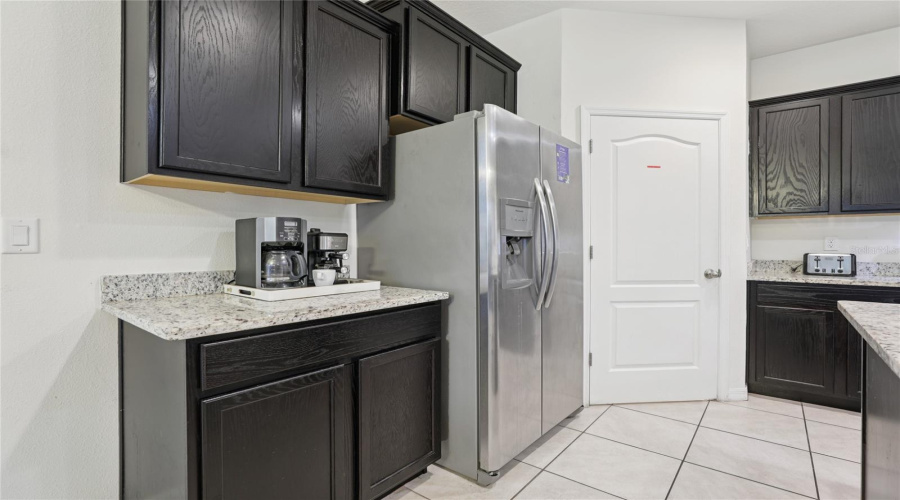 DAVENPORT, Florida 33837, 7 Bedrooms Bedrooms, ,5 BathroomsBathrooms,Residential,For Sale,OAKWOOD,0,MFRO6314543