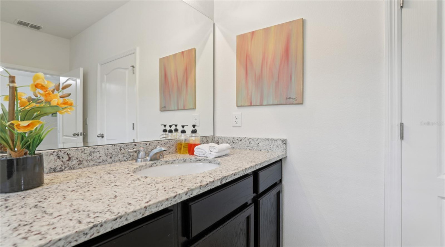 DAVENPORT, Florida 33837, 7 Bedrooms Bedrooms, ,5 BathroomsBathrooms,Residential,For Sale,OAKWOOD,0,MFRO6314543
