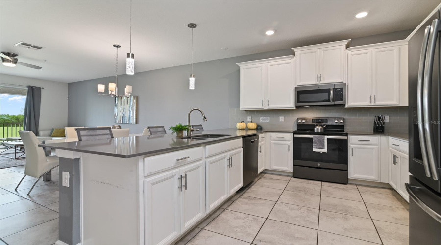 Davenport, Florida 33896, 3 Bedrooms Bedrooms, ,2 Bathroomsbathrooms,Residential,For Sale,Ocean Course,Mfrs5128528
